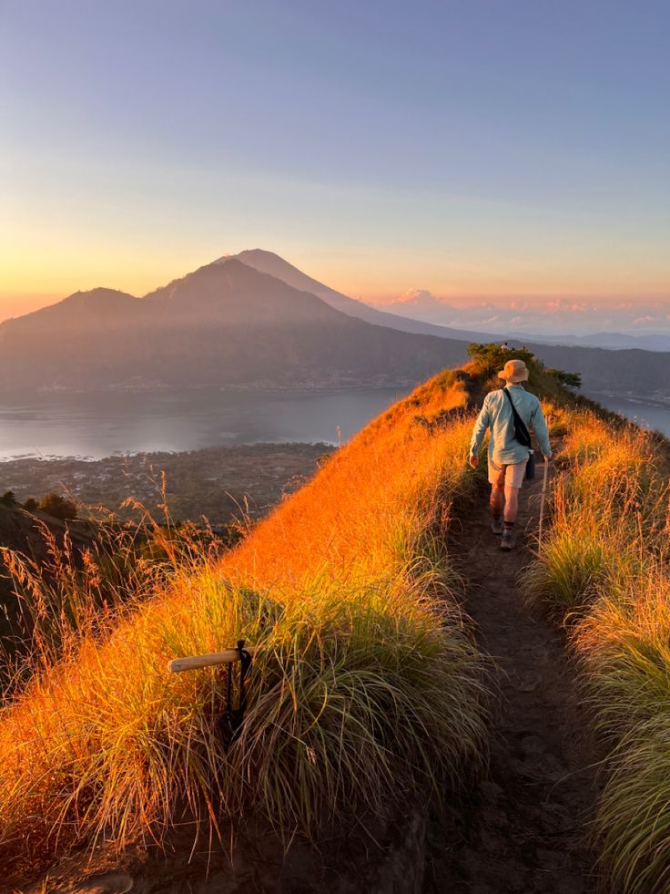 Trekking
